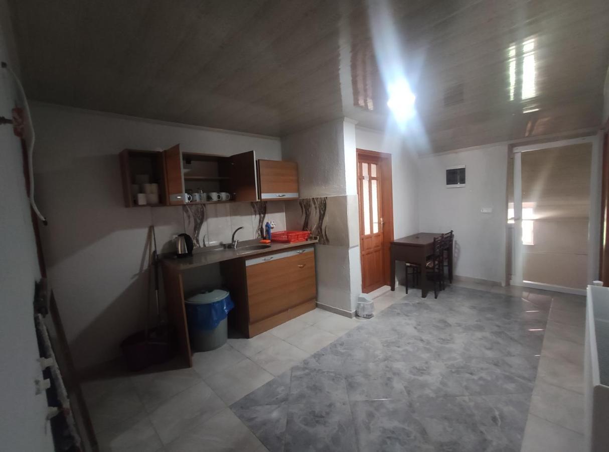 Kaplan Apart - Pansiyon Apartment Yesilova  Luaran gambar